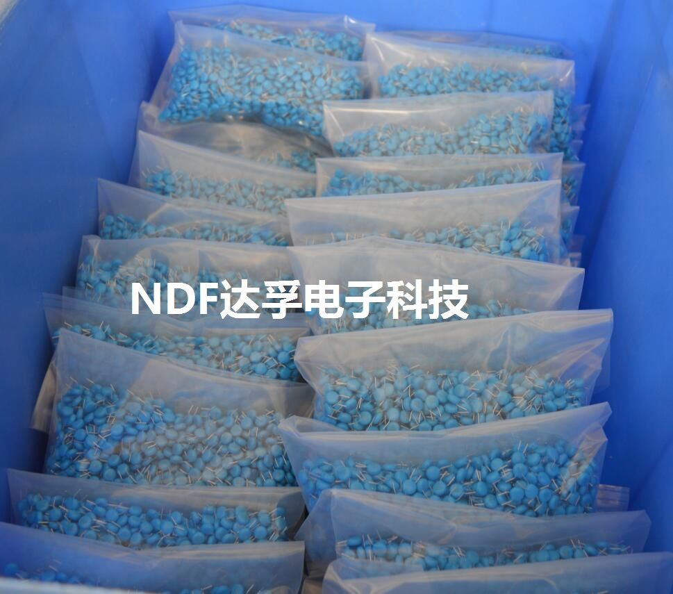 什么是高壓瓷片電容器？